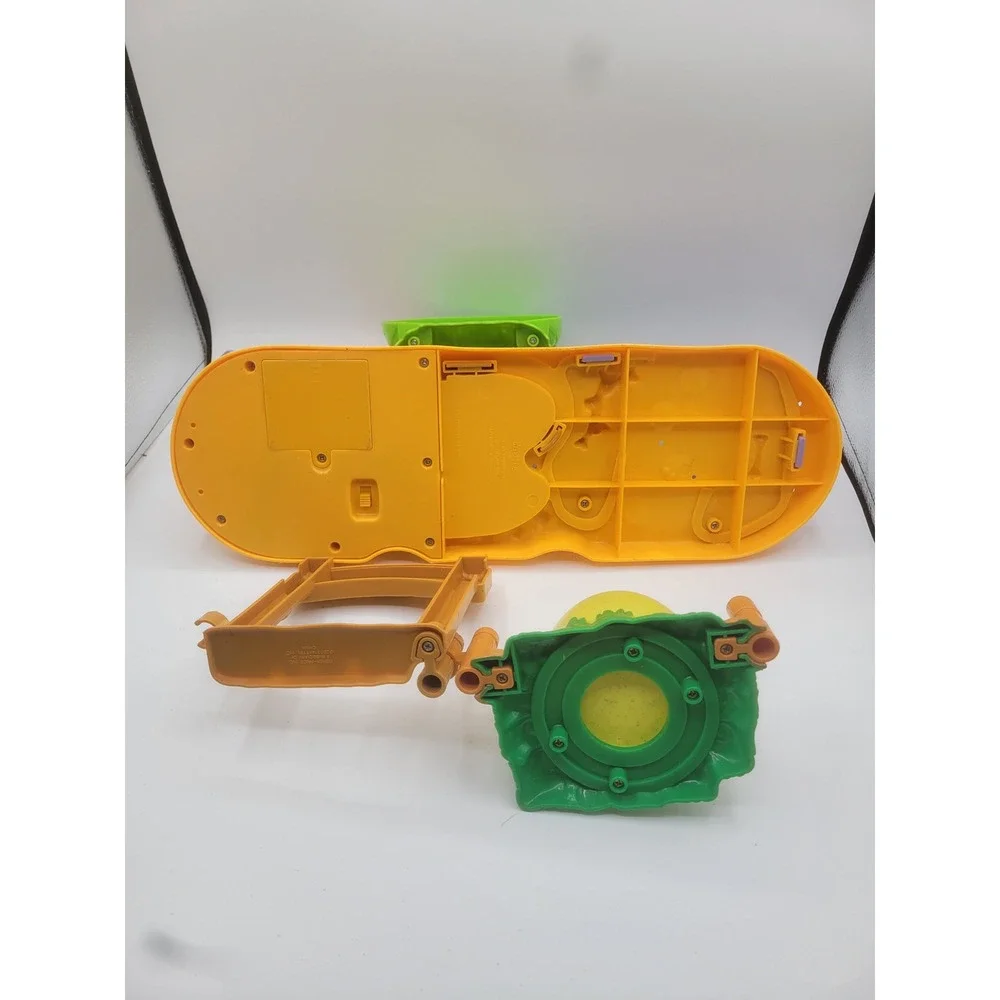 Fisher-Price Little People Dinosaur Discovery Playset 2003 Prehistoric Toy Set